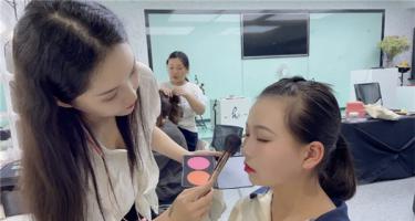 長(zhǎng)沙影視化妝學(xué)校排行榜有哪些？